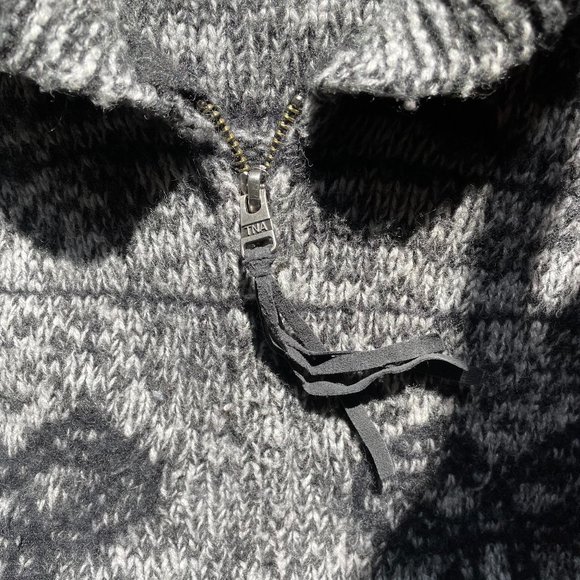 TNA, Woven Sweater, Women - Picture 13 of 13